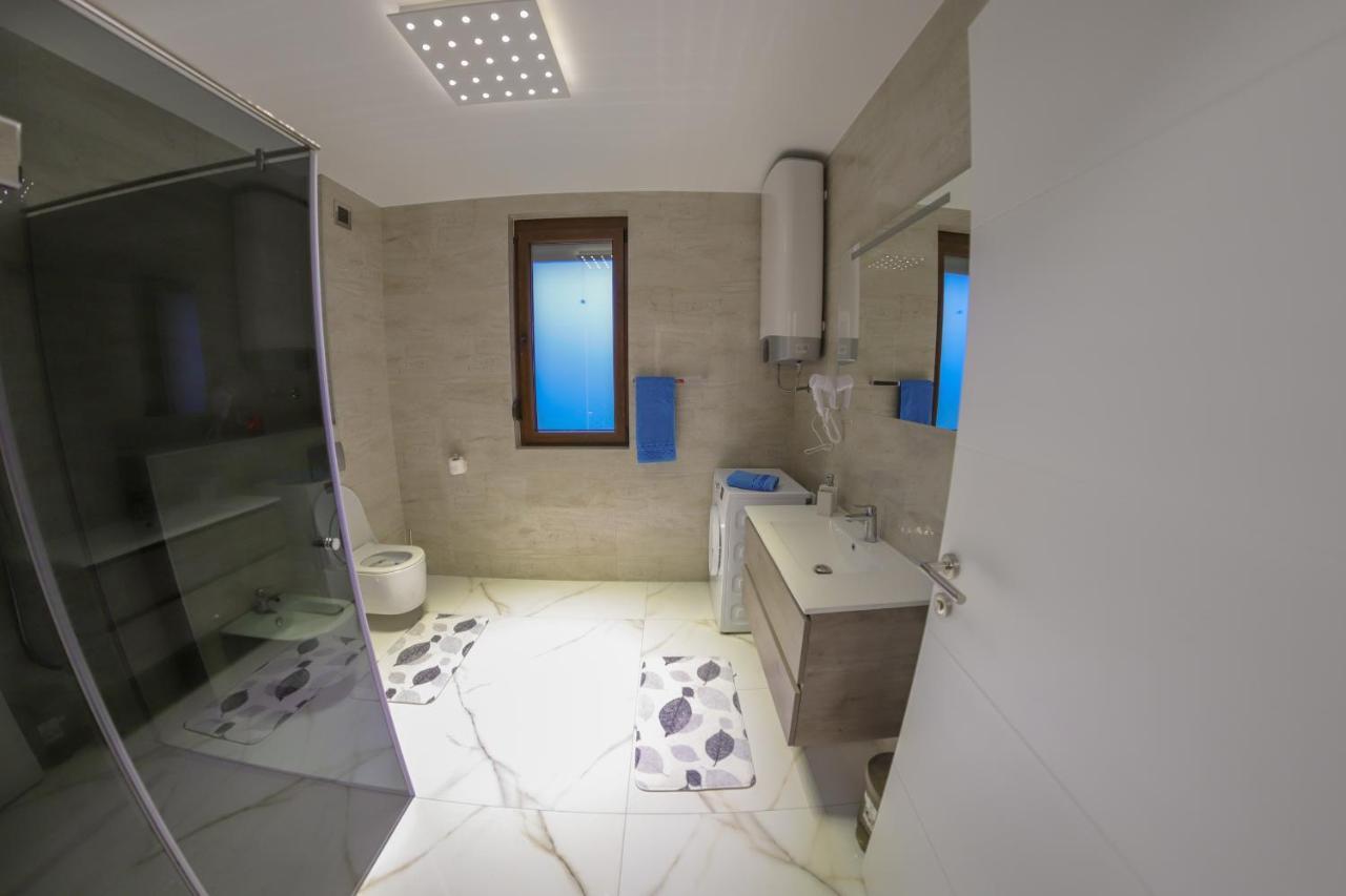 Apartments Edy Bihać Kültér fotó