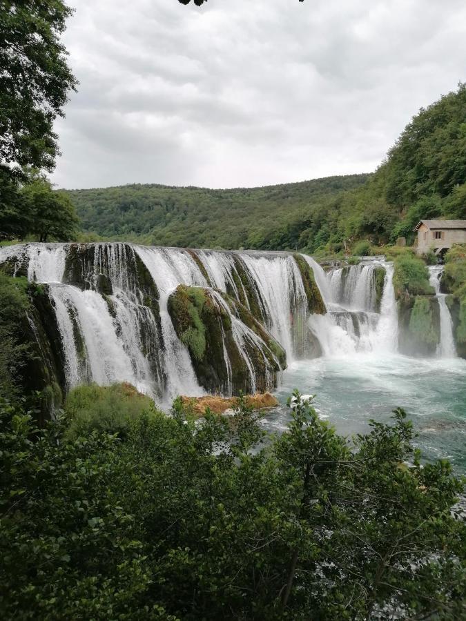 Apartments Edy Bihać Kültér fotó
